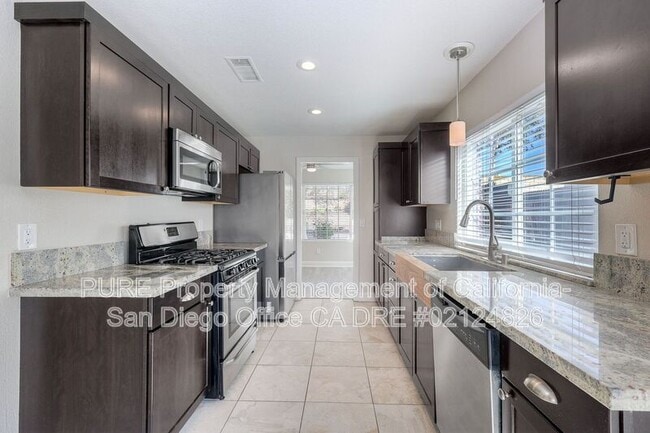 property at 2723 Lancha St