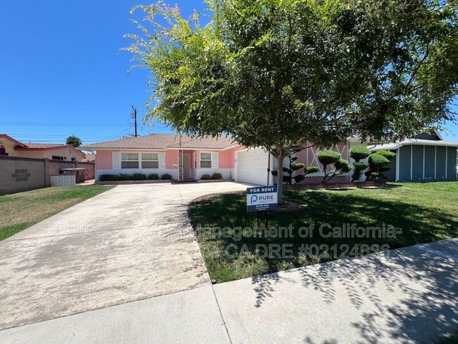 property at 19327 Reinhart Ave