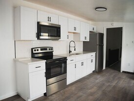 936 Ferry St in Easton, PA - Building Photo