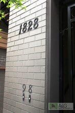 1828 SW 18th Ave in Portland, OR - Building Photo - Building Photo