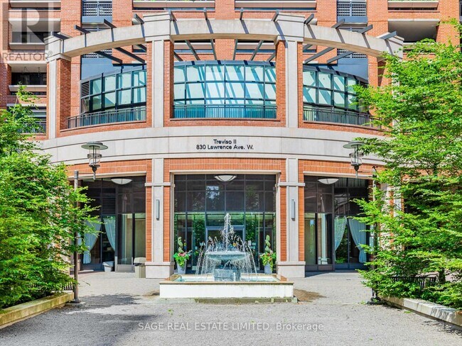 830-830 Lawrence Ave W in Toronto, ON - Building Photo - Building Photo