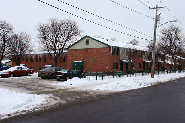 James Geddes High Rises and Row Houses