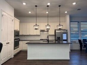 211 Harper St in Irving, TX - Building Photo - Building Photo