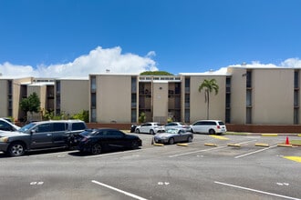 Kauluwela II Apartments in Honolulu, HI - Building Photo - Building Photo