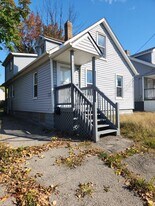 10317 Reno Ave in Cleveland, OH - Building Photo