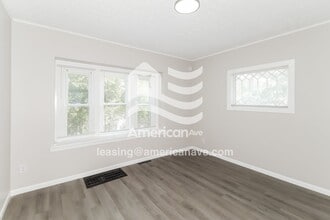 1014 Benham Ct in Elkhart, IN - Building Photo - Building Photo