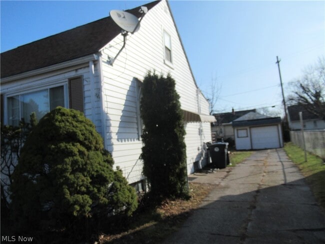4413 W 187th St in Cleveland, OH - Building Photo - Building Photo
