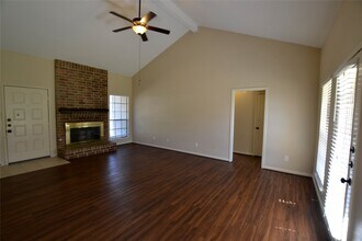 18735 Shannon Glen Ln in Houston, TX - Building Photo - Building Photo