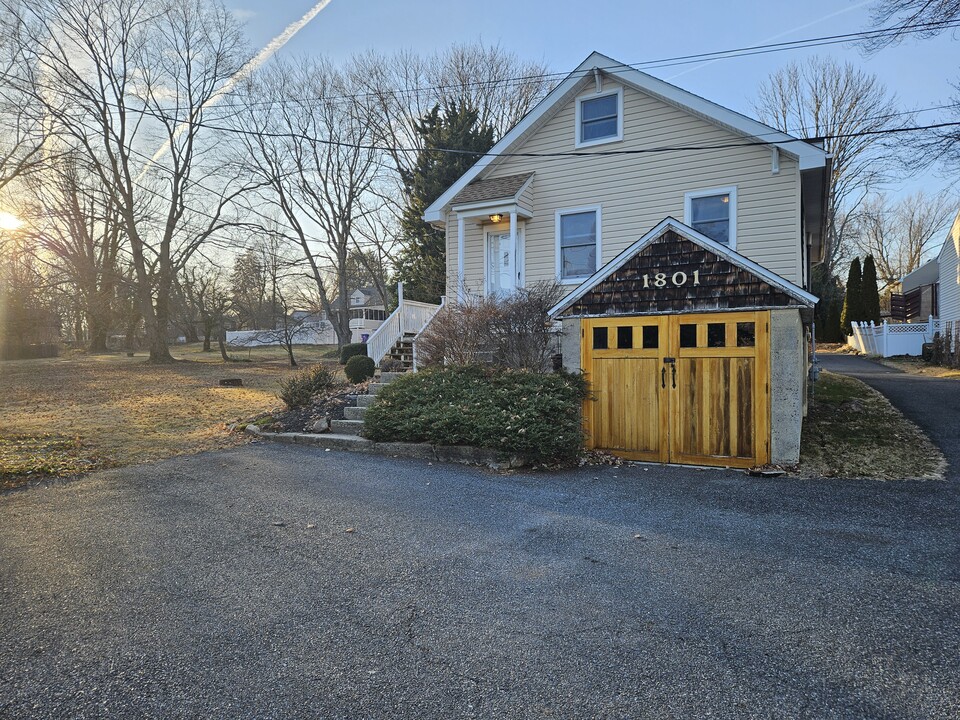 1801 Philadelphia Pike in Wilmington, DE - Building Photo