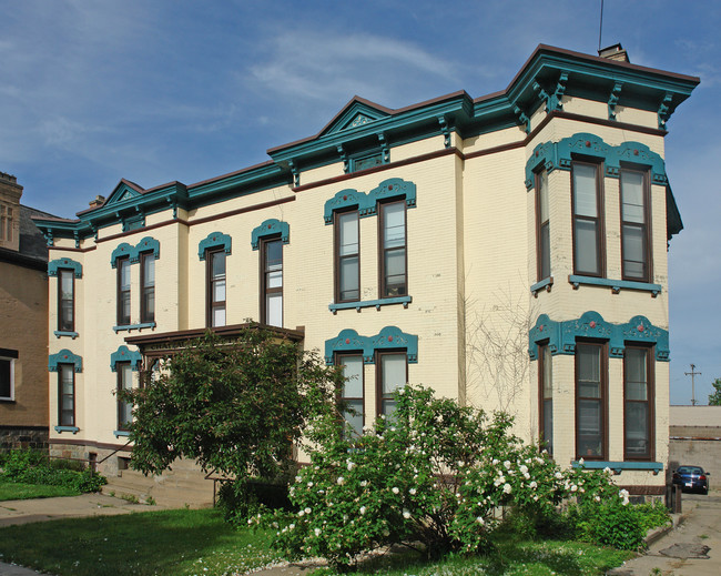 Lafayette Apartment Homes photo'