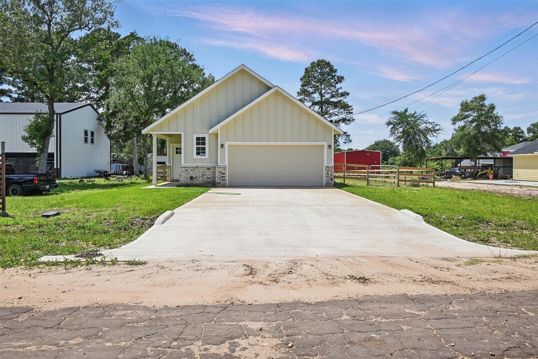 24644 Cavan St in Hempstead, TX - Building Photo