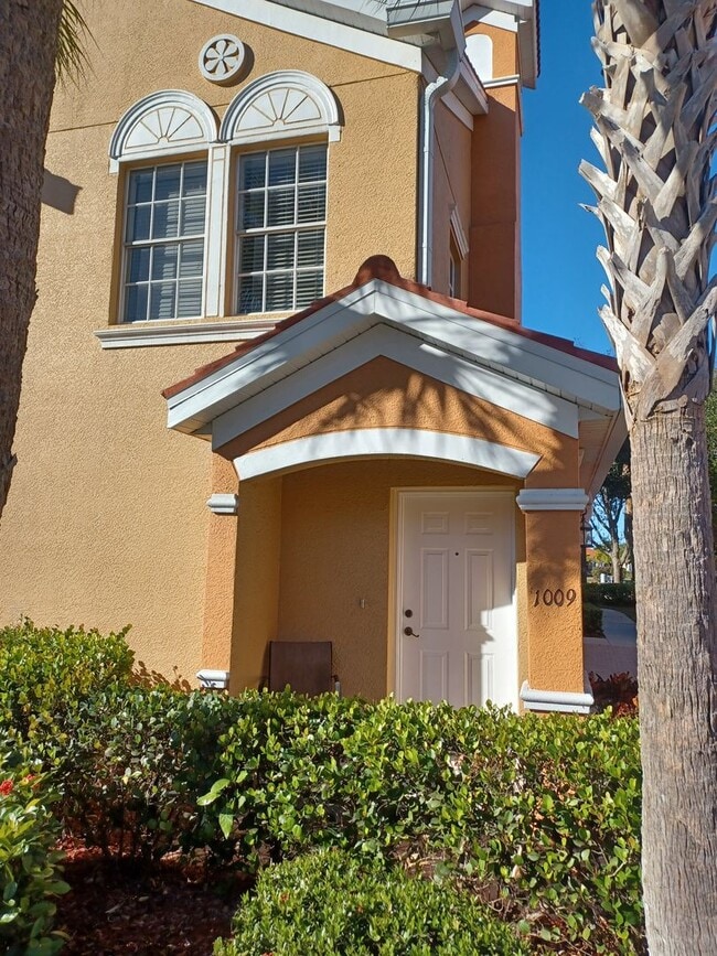 property at 1843 Concordia Lake Cir