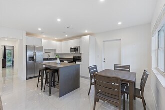 1409 NE 2nd Ave in Fort Lauderdale, FL - Building Photo - Building Photo