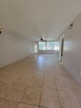 104 Palm Beach Trace Dr in Royal Palm Beach, FL - Building Photo - Building Photo