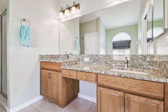 30946 Burleigh Dr in Zephyrhills, FL - Building Photo - Building Photo