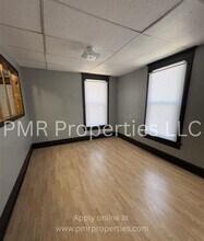 2102 S 9th St in St. Joseph, MO - Building Photo - Building Photo