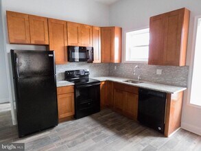 781 S 52nd St in Philadelphia, PA - Building Photo - Building Photo