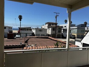 105 Rees St-Unit -107 in Los Angeles, CA - Building Photo - Building Photo