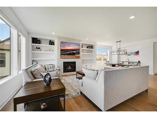 property at 10675 40th St N