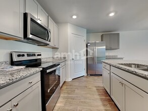 118 Tobago Cir in Guyton, GA - Foto de edificio - Building Photo