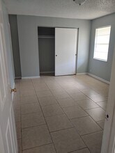 2584-2586 Chestnut Woods Dr in Lakeland, FL - Building Photo - Building Photo