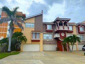 116 131st Ave E in Madeira Beach, FL - Building Photo