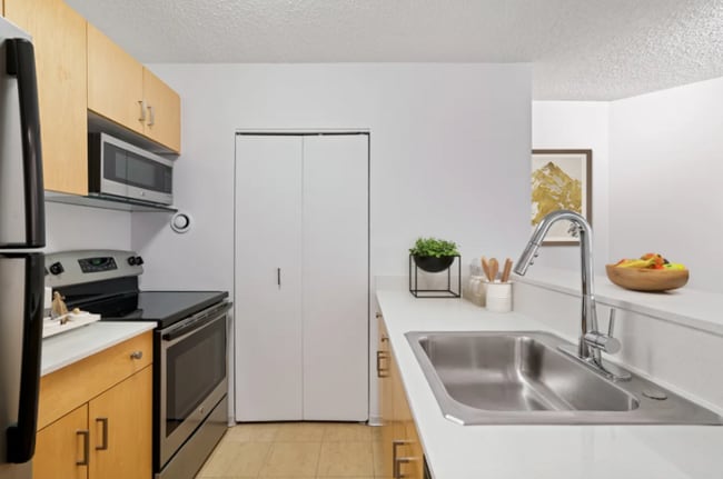 property at 755 N Dearborn St