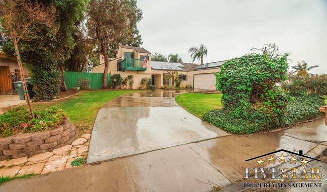 property at 2246 Hasti Acres Dr