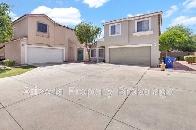 1525 E Betsy Ln in Gilbert, AZ - Building Photo - Building Photo