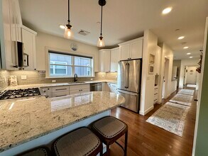 99 Brookley Rd, Unit 3 in Boston, MA - Building Photo - Building Photo