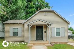 3718 NW 11th St in Oklahoma City, OK - Building Photo