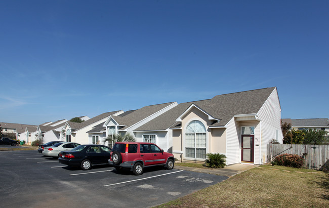 3220-3228 Fernwood Dr in Gulf Breeze, FL - Building Photo - Building Photo