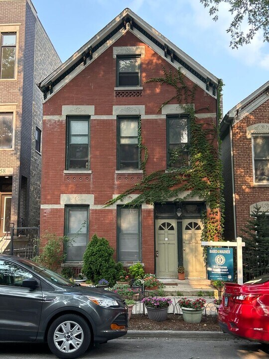 862 N Hermitage Ave in Chicago, IL - Building Photo