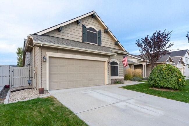 property at 5070 W Torana Dr