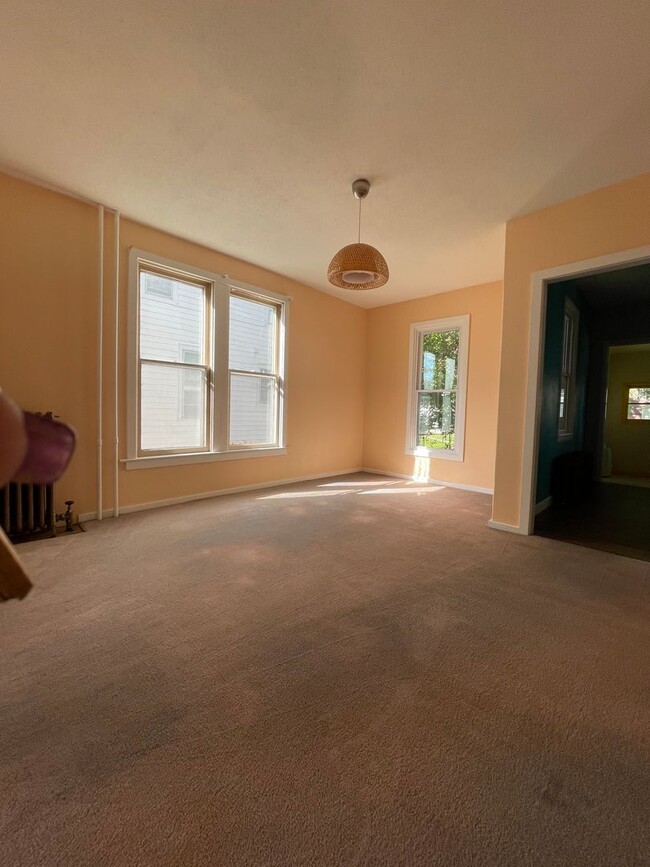 property at 406 15th St S