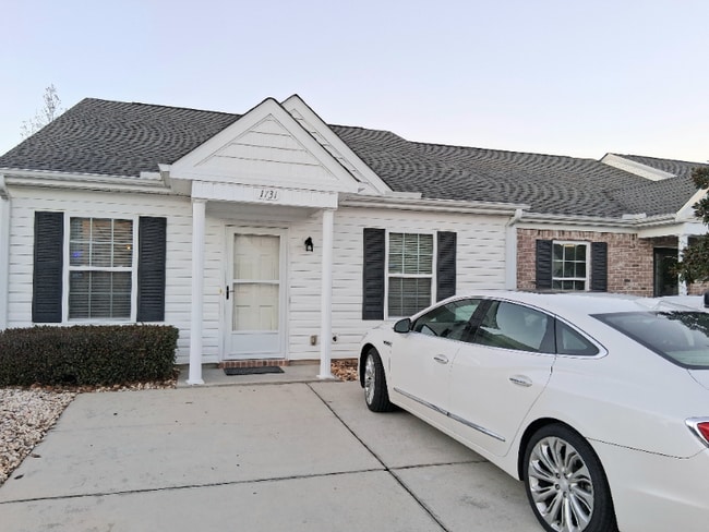 property at 1731 Elizabeth St