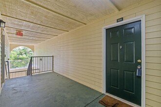 18341 Bridle Club Dr in Tampa, FL - Building Photo - Building Photo
