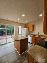 12340 Honey Hill Ln in Charlotte, NC - Building Photo - Building Photo