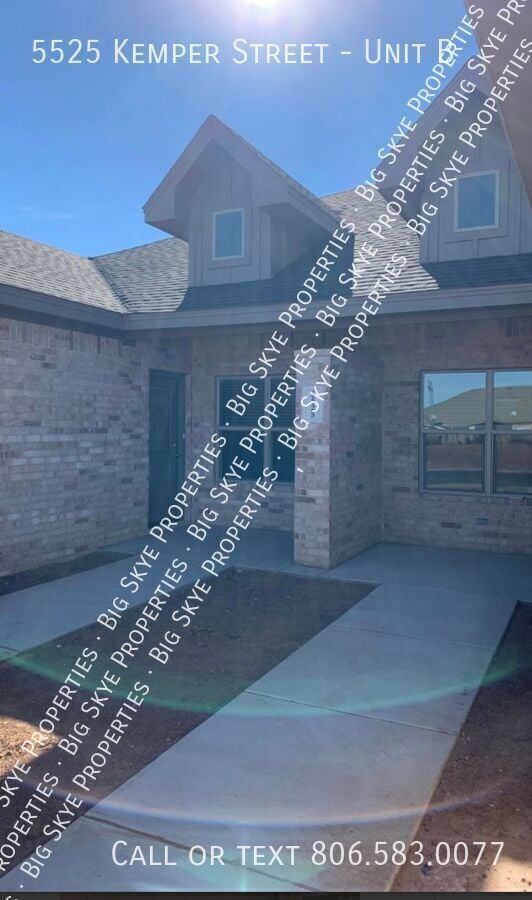 property at 5525 Kemper St