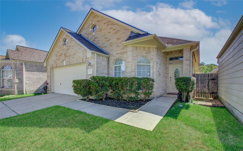 15910 Cottage Ivy Cir in Tomball, TX - Building Photo