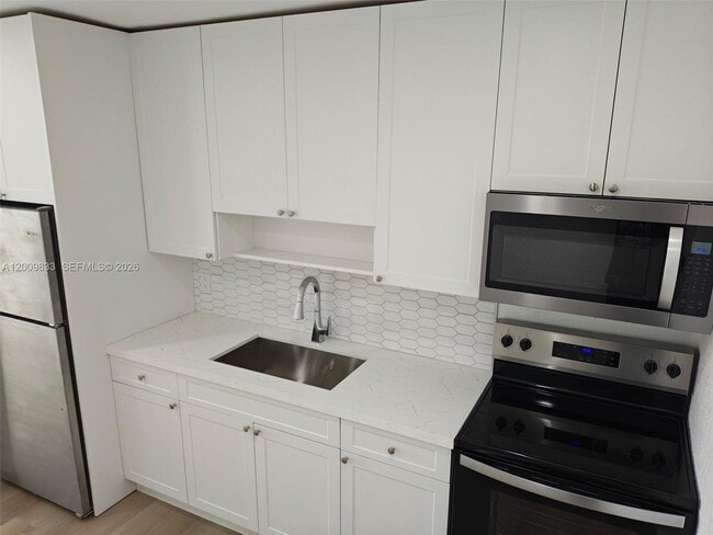 11412 NW 11th Ave in Miami, FL - Building Photo - Building Photo