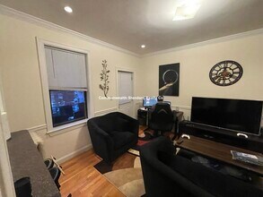 4 Park Vale Ave in Boston, MA - Building Photo - Building Photo