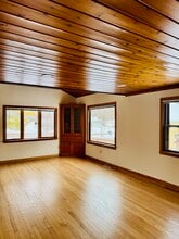 1704 S Berlin Ave in New Berlin, WI - Building Photo - Building Photo