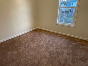 125 Apache Trail in Havelock, NC - Building Photo - Building Photo