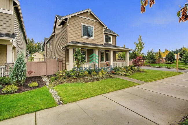 10598 Eastridge Dr NE in Redmond, WA - Building Photo - Building Photo