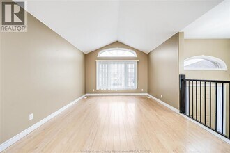 2704 Cappelletto Rd in Windsor, ON - Building Photo - Building Photo