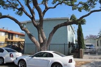 2315 E Spaulding St in Long Beach, CA - Building Photo - Building Photo