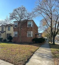 8900 S Dauphin Ave in Chicago, IL - Building Photo - Building Photo