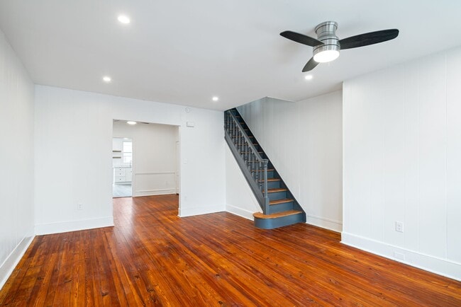 6018 Irving St in Philadelphia, PA - Building Photo - Building Photo