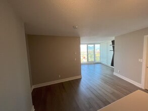 4189 Halifax St in Burnaby, BC - Building Photo - Building Photo